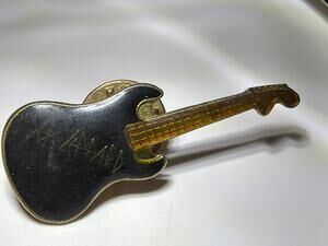 Vintage 80s Def Leppard Guitar Enamel Lapel Pin Heavy Metal Rock Band Hat Pin